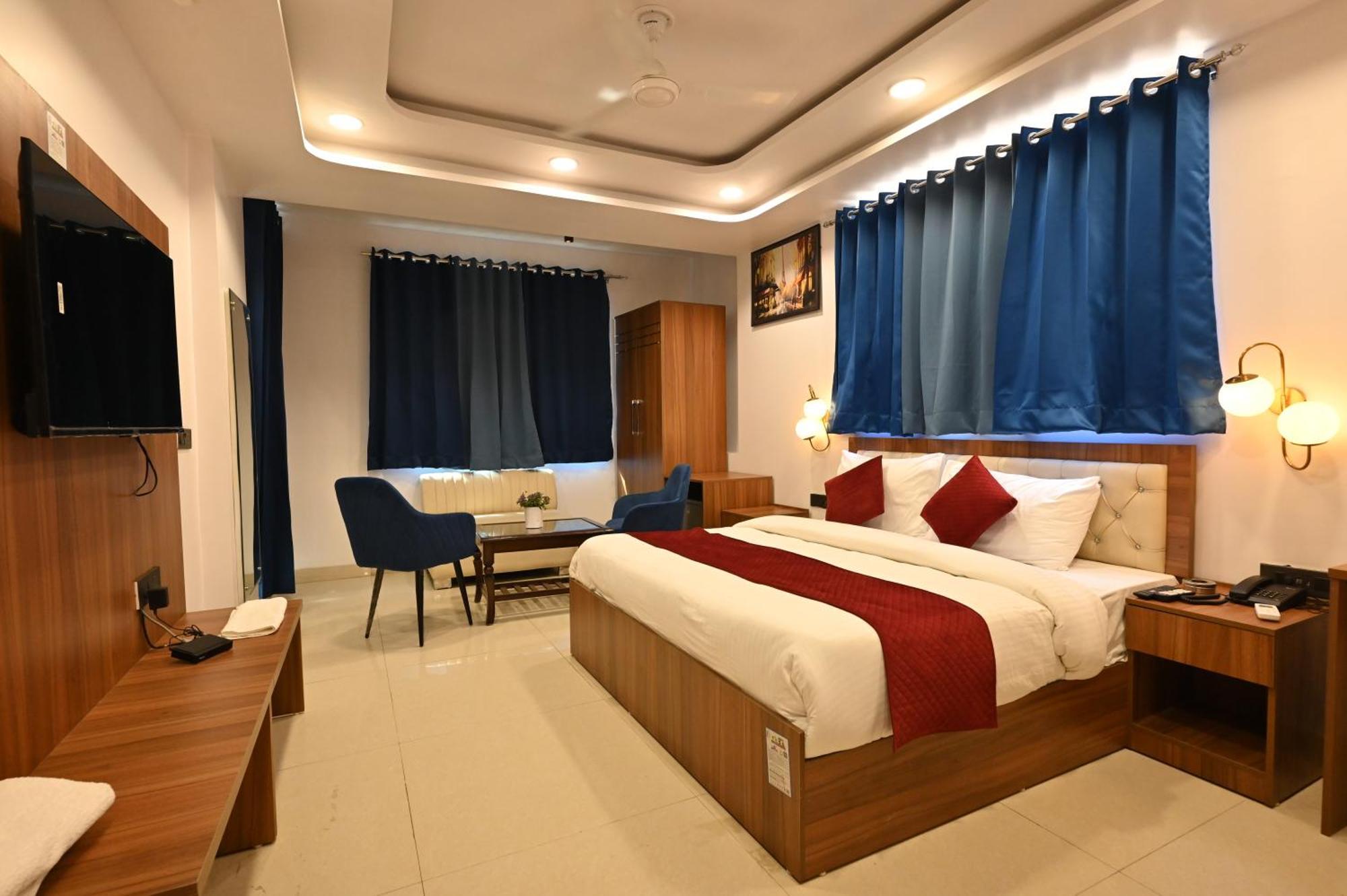 Hotel Down Town Paschim Vihar Delhi  Exterior foto